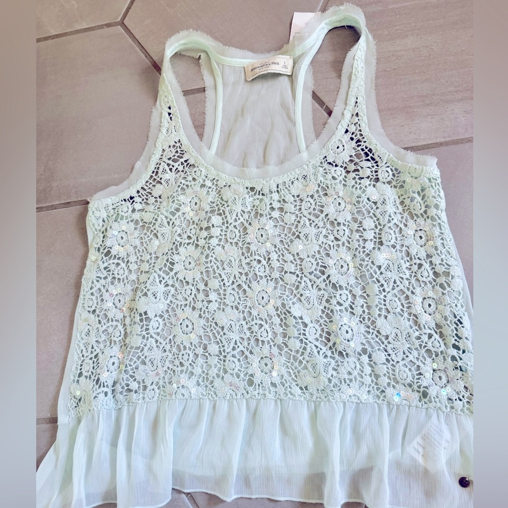 Abercrombie women sheer top sz S